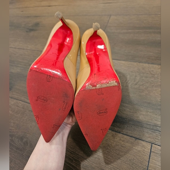 Christian Louboutin Women's Tan Patent Pumps - Size 36 1/2 - Picture 14 of 15